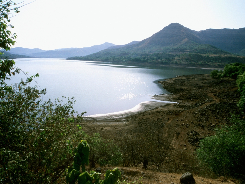 Mulshi – best nature lakeside retreat